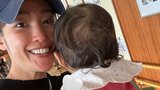 【岡副麻希】幼娘は「なんでも肩に掛けたり背負ったりしたいお年頃」施設のイベントでご満悦 自身は「日焼けが加速中」|TBS NEWS DIG