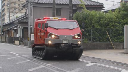 水深1.2メートルでも進む水陸両用車「レッドサラマンダー」線状降水帯