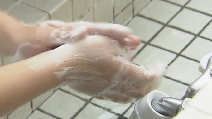 液体ハンドソープの容器に“消毒液”入れる 中身は次亜塩素酸ナトリウム 「衣服の色落ち」相次いで…こども園の手洗い場で間違えた　|　名古屋・愛知・岐阜・三重のニュース【CBC news】 | CBC web
