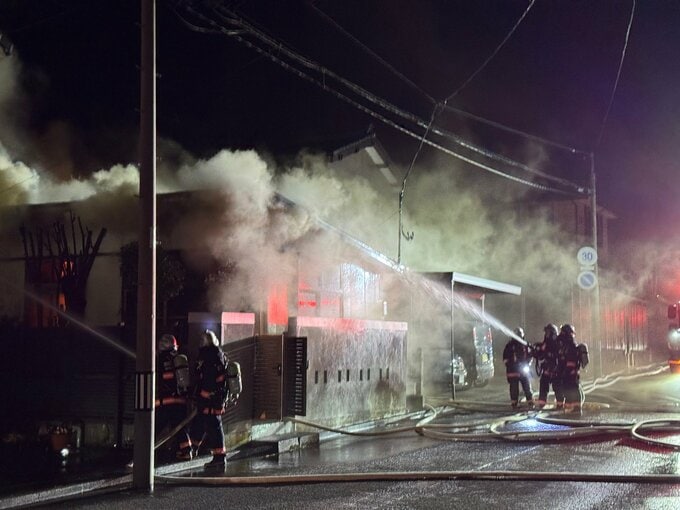 酒田市で住宅1棟が全焼する火事　70代男性がケガ　ほかの住宅への延焼はなし（山形）　　|　山形のニュース│TUYテレビユー山形