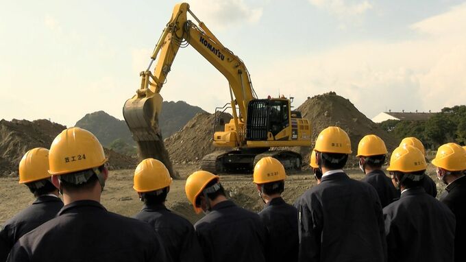遠隔で操作する建設機械を高校生が見学　情報通信技術を活用して工事の効率化と省人化へ【岡山】|TBS NEWS DIG