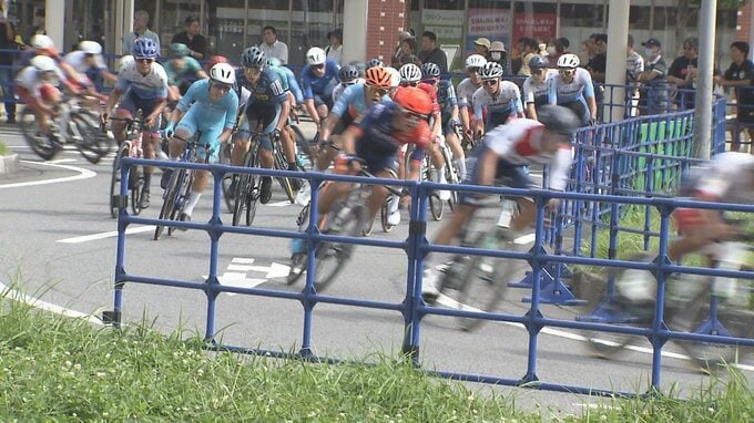 白熱のレース　自転車の国際大会「サイクルフェス」始まる　|　大分のニュース｜OBS NEWS｜大分放送