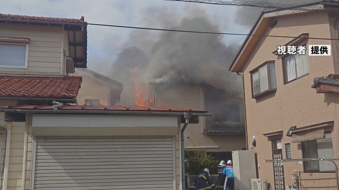 石川県白山市で住宅５棟焼ける火事 男性(50代)が手にやけど　|　石川県のニュース｜MRO北陸放送