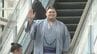 大の里・欧勝海 パリ公演に向けて羽田空港を出発 大の里は「左肩の回復も順調」　|　石川県のニュース｜MRO北陸放送