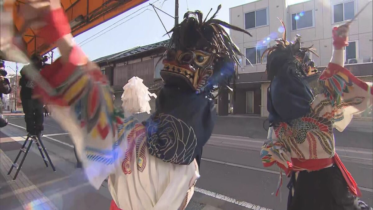 やっと春が始まる」彼岸の入り、伝統の会津彼岸獅子披露 福島・会津