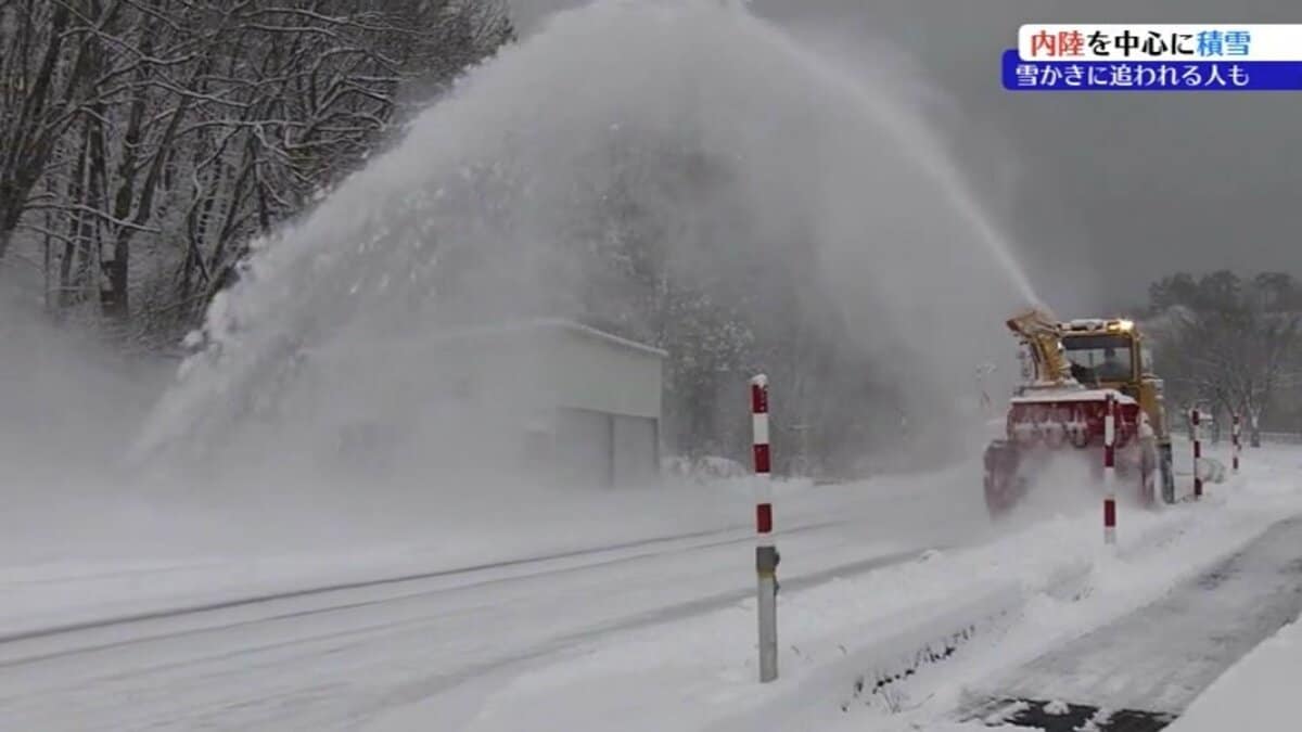 内陸中心に今シーズン最初の本格的な雪 西和賀では足首が埋まるほどの