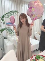 川崎希さん　退院　「おかえり」「母の日おめでとう」夫・アレクサンダーさんが報告|TBS NEWS DIG