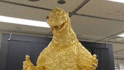 安全資産」として高まる需要 金製品1000点を集め「大黄金展」開催 福岡