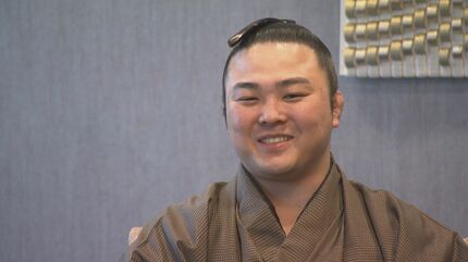 幕下・炎鵬が十両の土俵に上がり5勝目 関取復帰へさらに