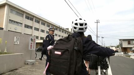 自転車に乗るときは必ずヘルメット着用を」 新入生の自転車通学が