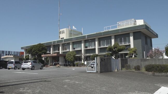 国道226号で通行止め 大型トレーラーがガードレールに接触し身動き取れず 鹿児島・南さつま市坊津町|TBS NEWS DIG
