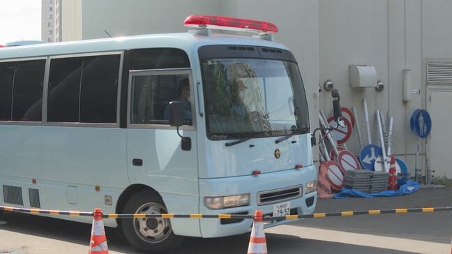 他人名義のキャッシュカードで現金100万円を引き出した疑い 指名手配の22歳男を新千歳空港で逮捕 北海道|TBS NEWS DIG