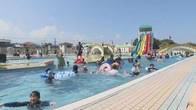 夏休み延長の大分市 最終日のプールは混雑　あすから新学期|TBS NEWS DIG