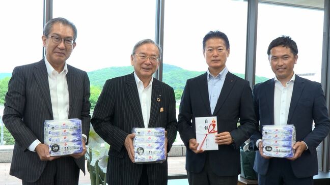 スーパーマーケットの「ハローズ」などがリサイクルティッシュの売上金の一部を寄付 瀬戸内海の環境保全に役立てて【岡山】|TBS NEWS DIG