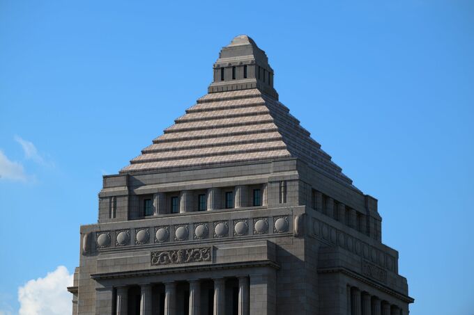 債券は先物上昇、米金利が連日低下－補正見送り観測や植田総裁発言