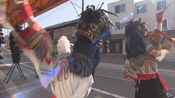 「やっと春が始まる」彼岸の入り、伝統の会津彼岸獅子披露　福島・会津若松市|TBS NEWS DIG