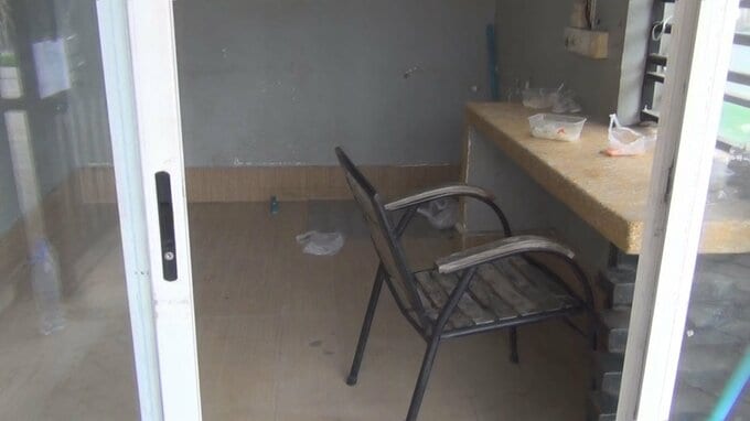 カンボジアで日本人25人拘束　現場から携帯電話やマニュアルとみられる文書など見つかる|TBS NEWS DIG