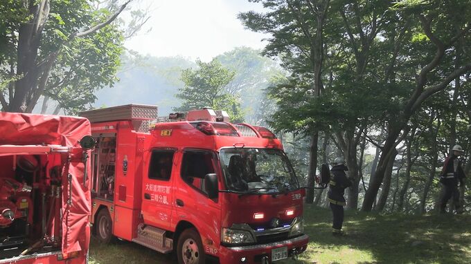 大船渡市三陸町で林野火災発生　現在も延焼中で消火活動続く　午前10時現在で少なとも4ヘクタール焼失か　けが人なし　岩手|TBS NEWS DIG