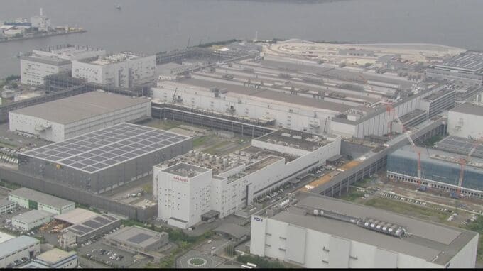 【速報】「エレベーターの下敷きになった」シャープ旧堺事業所内でエレベーターの「重さ10トンの重り」が落下し60代男性作業員が死亡　壁との間に挟まれ資材の下敷きに…　大阪・堺市|TBS NEWS DIG