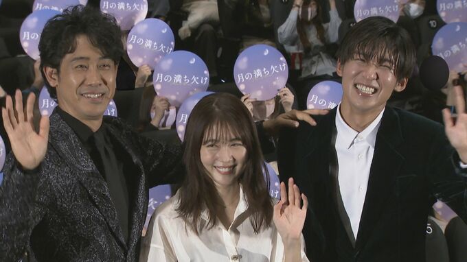 【大泉洋×Snow Man目黒蓮】超厚底ブーツ対決に会場爆笑 「（目黒蓮に）負けたくなかったんです！お前に勝つ！」|TBS NEWS DIG
