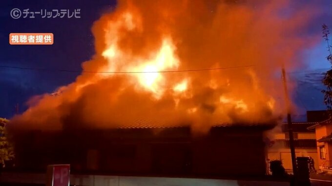 「息子が家の中に残っている」早朝の住宅火事 焼け跡から身元不明の遺体　40代の長男と連絡取れず　富山　|TBS NEWS DIG