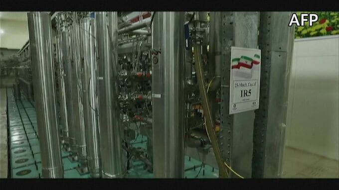 トランプ大統領　濃縮ウラン確保へ地上作戦を検討　WSJ報道