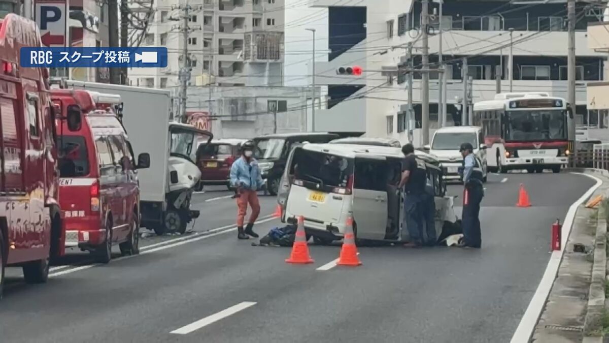 介護施設の送迎車が対向車線にはみ出し正面衝突　1人死亡、4人重傷　死亡は介護施設利用者の88歳
