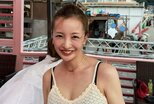【 板野友美 】 「夏女はわたしだ」 海辺でのオフショット公開 「#マリンスポーツ終わり」|TBS NEWS DIG