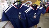 「FIFAワールドカップ」開幕　専門店ではグッズが飛ぶように　4年に一度の祭典に盛り上がり【岡山】|TBS NEWS DIG