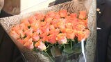 「父の日にはバラの花を」地元産の花束を生産者が市長に贈る 福岡市 | 福岡のニュース|RKB NEWS|RKB毎日放送