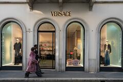 プラダ、ヴェルサーチェを2000億円で買収－伊ファッション業界先導へ| TBS CROSS DIG with Bloomberg