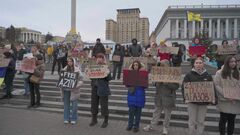 アゾフ連隊など“捕虜の早期解放”求めてデモ　元捕虜の兵士も訴え「支援しなければロシアはあなたの国に」| TBS CROSS DIG with Bloomberg