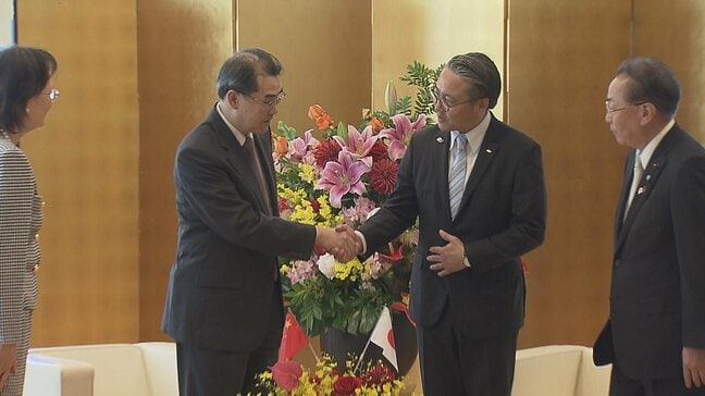 長崎の中国総領事館開設40周年記念祝賀会 呉駐日大使「中日関係を健全かつ安定的な発展へ」|TBS NEWS DIG