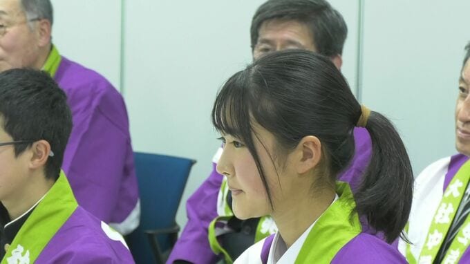 「小さい子たちにも知ってもらいたい」地元中学生らが受け継ぐ正月の伝統行事「吉兆神事」　支援保存会を表彰　|　BSSニュース | BSS山陰放送