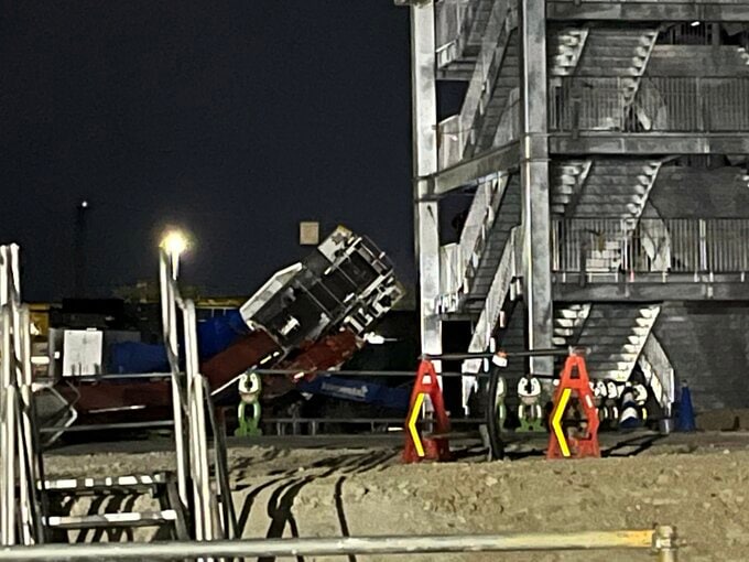 ショッピングモール建設現場で大型クレーン転倒　けが人なし　福島・郡山市　|　福島のニュース│TUF