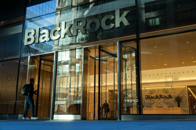 ブラックロックのプライベートクレジットファンド、評価額5%引き下げ