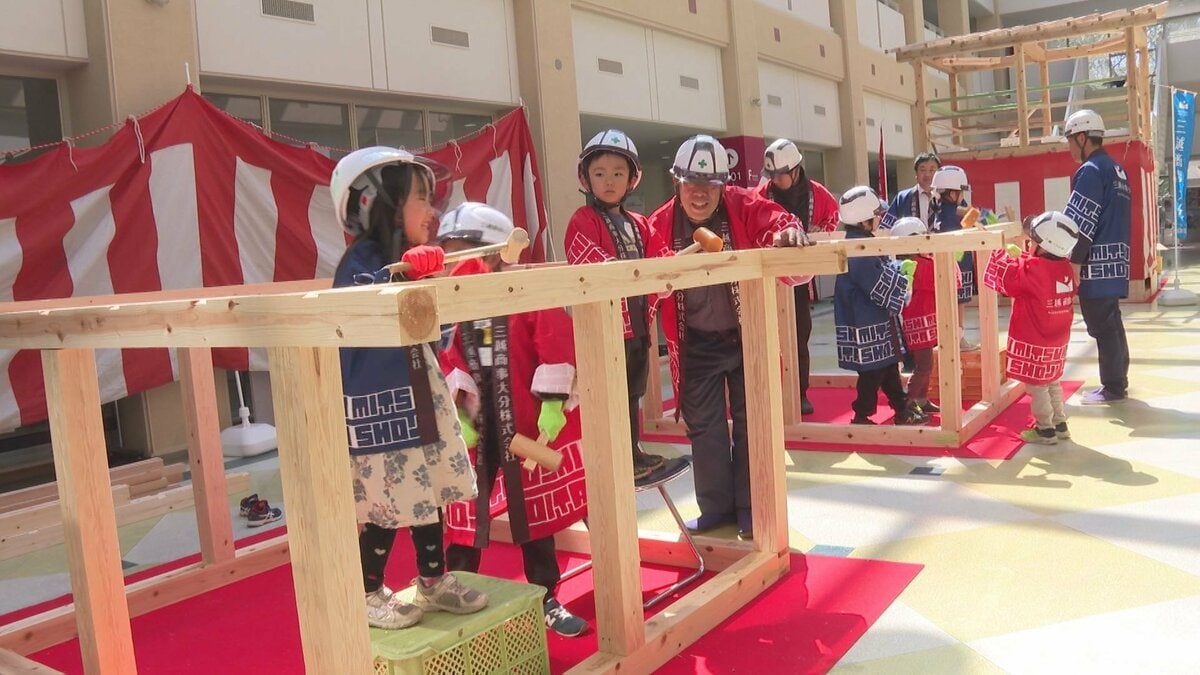 大工や自動車整備士などに挑戦　別府市のAPUで初イベント　子どもたちが「お仕事体験」　大分