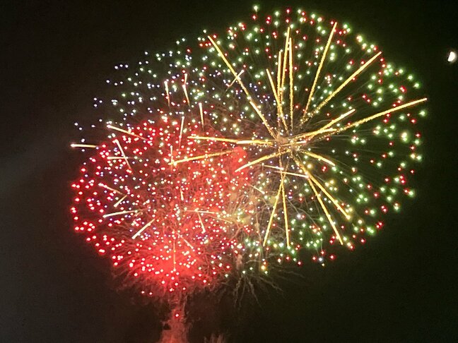 「戦争の火にならないように…」富山大空襲から80年　鎮魂と平和への願い込め　夏の夜空を彩る花火【戦争の記憶とやま 2025】|TBS NEWS DIG