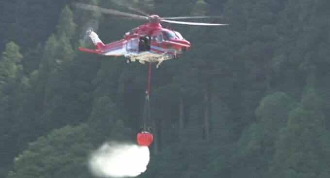 大規模林野火災に備えて北陸3県の消防防災航空隊が合同訓練 「たき火やたばこに注意を」　|　石川県のニュース｜MRO北陸放送