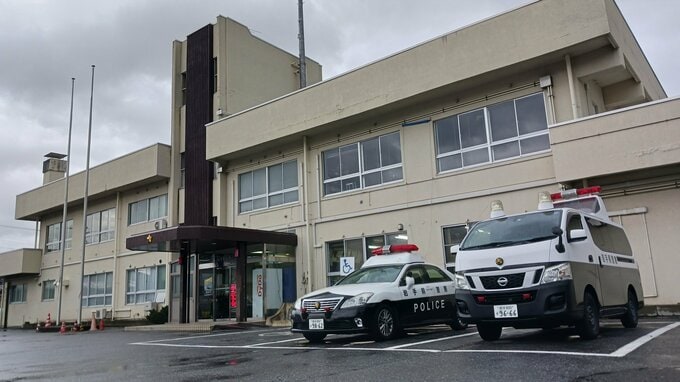 信号待ちで停車していた軽乗用車に追突し現場から立ち去る　ひき逃げなどの疑いで乗用車を運転していた57歳の男を逮捕　1キロ先の駐車場で発見　岩手・遠野市|TBS NEWS DIG