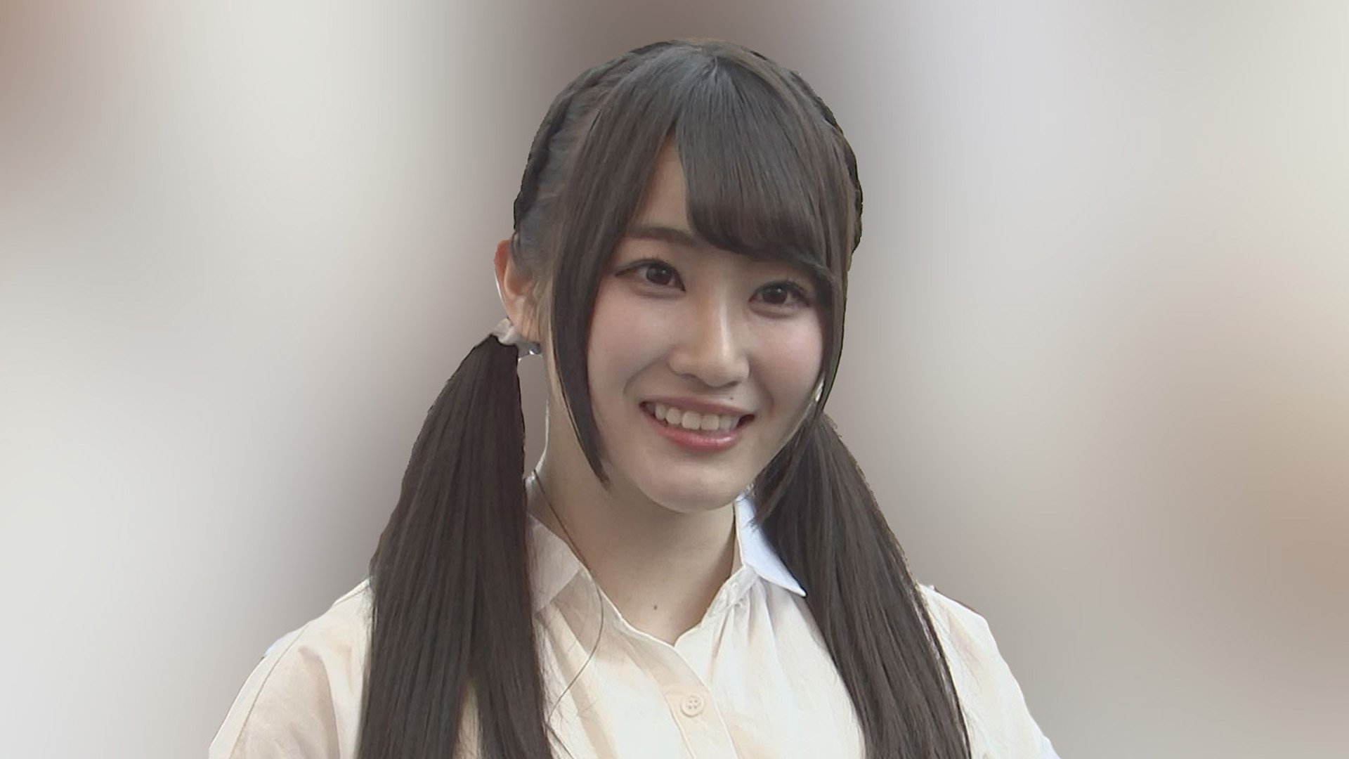 日向坂46 潮紗理菜さん 左肩の痛みのため「1か月程度の安静が必要