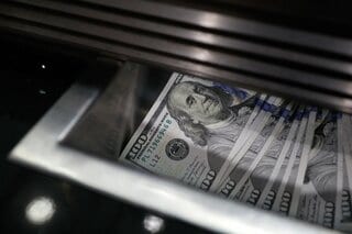 MUFGも競う国外在住インド人のマネー獲得、現地の債券・融資市場活況| TBS CROSS DIG with Bloomberg