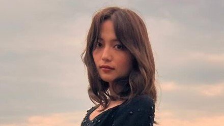 【川口春奈】ベネチアで物憂げな表情　オフショットが「ナウシカみたい！」と反響|TBS NEWS DIG