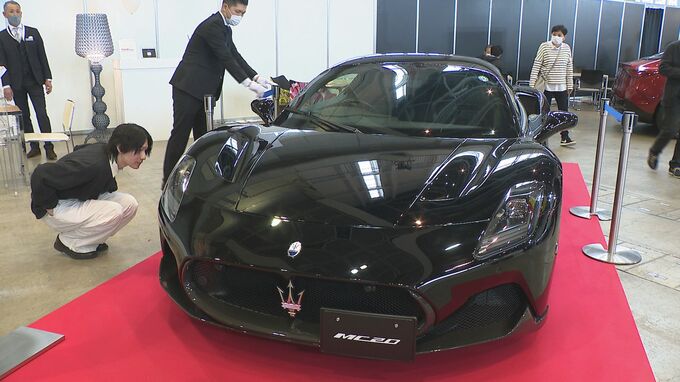 「いつか乗ってみたい」6か国の名車200台が集まる「金沢輸入車ショウ」16日まで開催　|　石川県のニュース｜MRO北陸放送