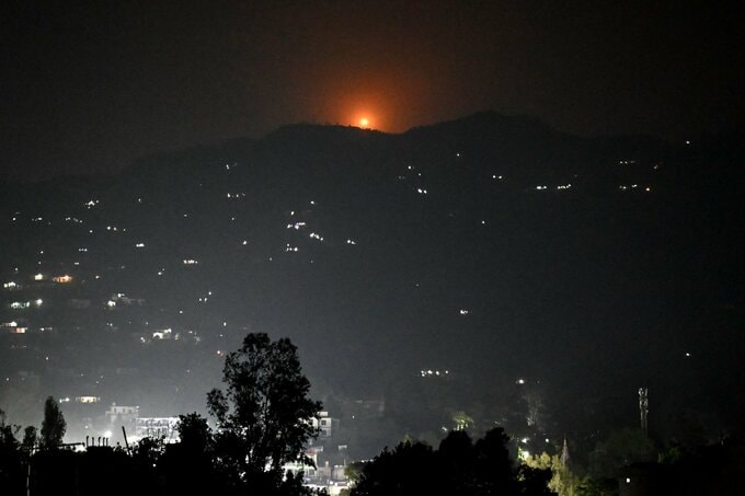 インドとパキスタンが軍事攻撃の応酬－カシミール銃撃事件受け