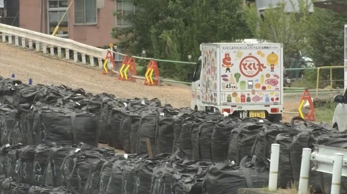 被災地回る移動スーパー…「助かります、どこにも行かんでいいしな」台風被害の被災地で奮闘|TBS NEWS DIG