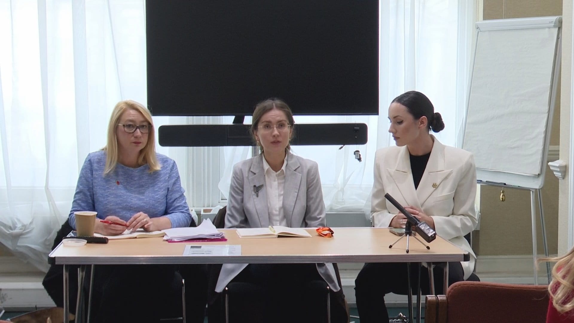 ウクライナ性暴力被害テーマの報告会 「緊急補償制度」申請の半数以上が男性 | TBS CROSS DIG with Bloomberg