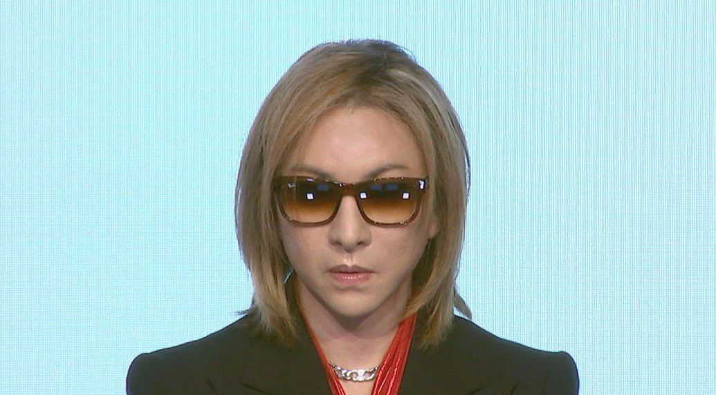 YOSHIKIさん YOSHIKIさんインタビュー：AI ライバルより友に - YouTube