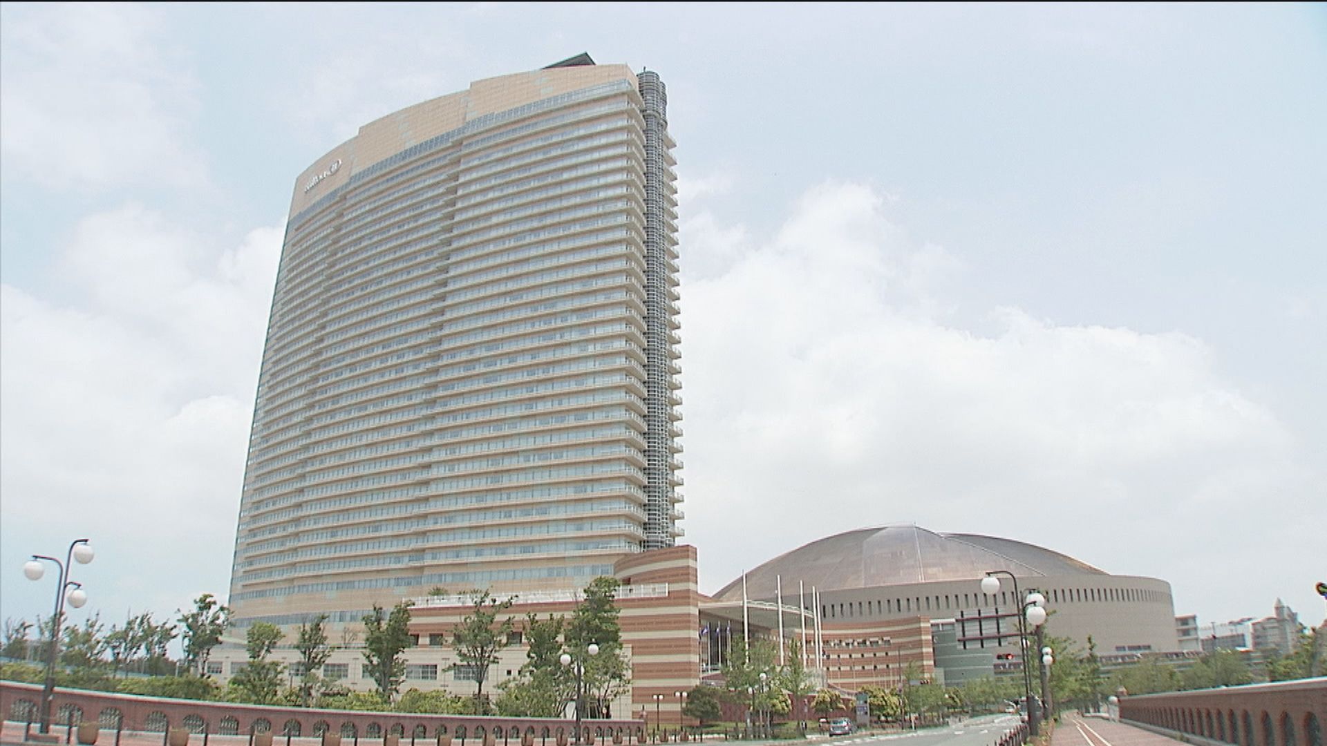 本日【4/7-12】ヒルトン福岡宿泊権お譲りします