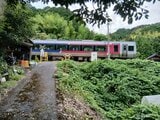 ＪＲ予讃線 八幡浜－宇和島間で運転見合わせ  八幡浜市内の踏切で特急列車と軽トラックが接触（17日午後8時現在）　|　愛媛のニュース - Nスタえひめ｜あいテレビは6チャンネル